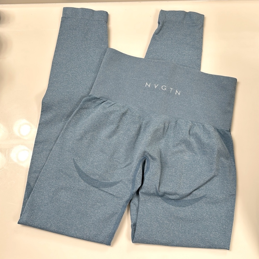 Light blue NVGTN workout leggings